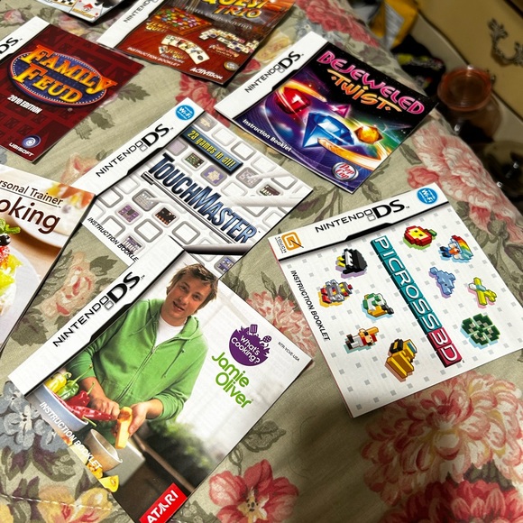 COPY - Nintendo DSi XL Over 175 Games, cooking and recipe instructions. Plus mo… - Picture 16 of 16